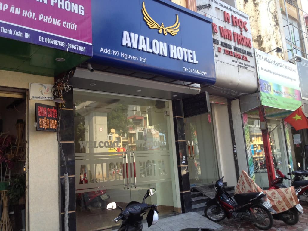 Avalon Hotel - photo 1