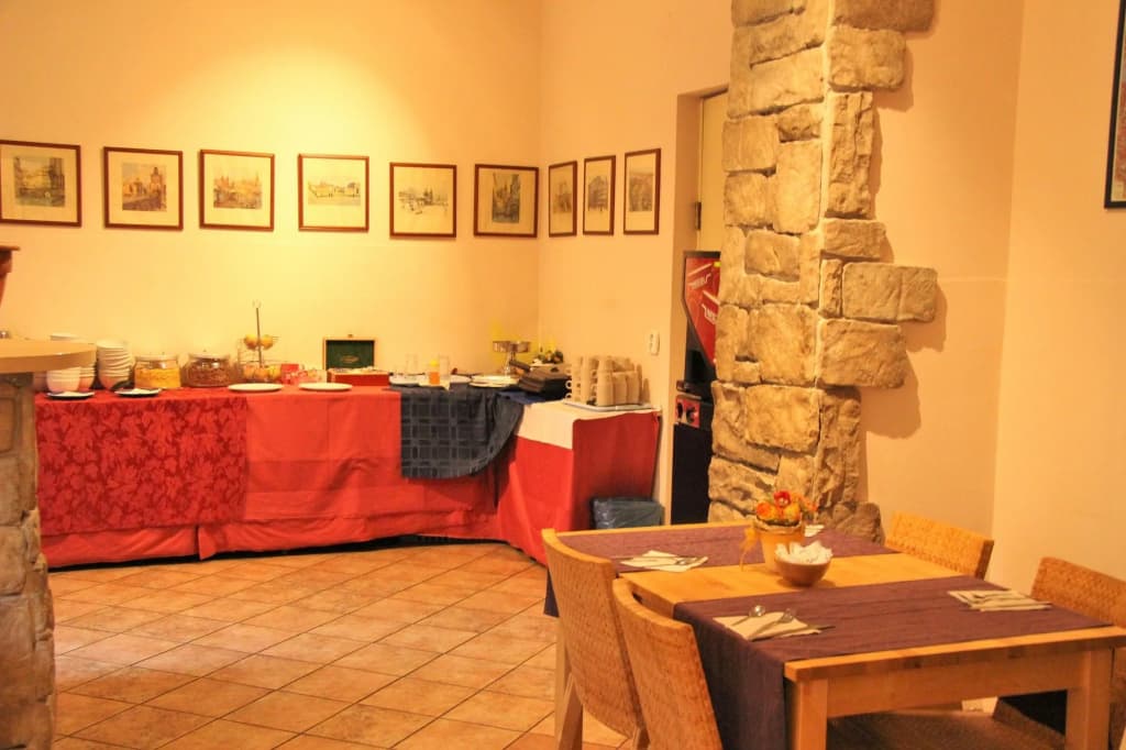 City Lounge Hotel - photo 23
