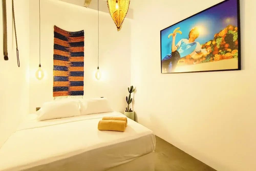 Corner House - photo 3