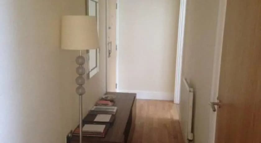 Lanterns Court E14 - photo 3