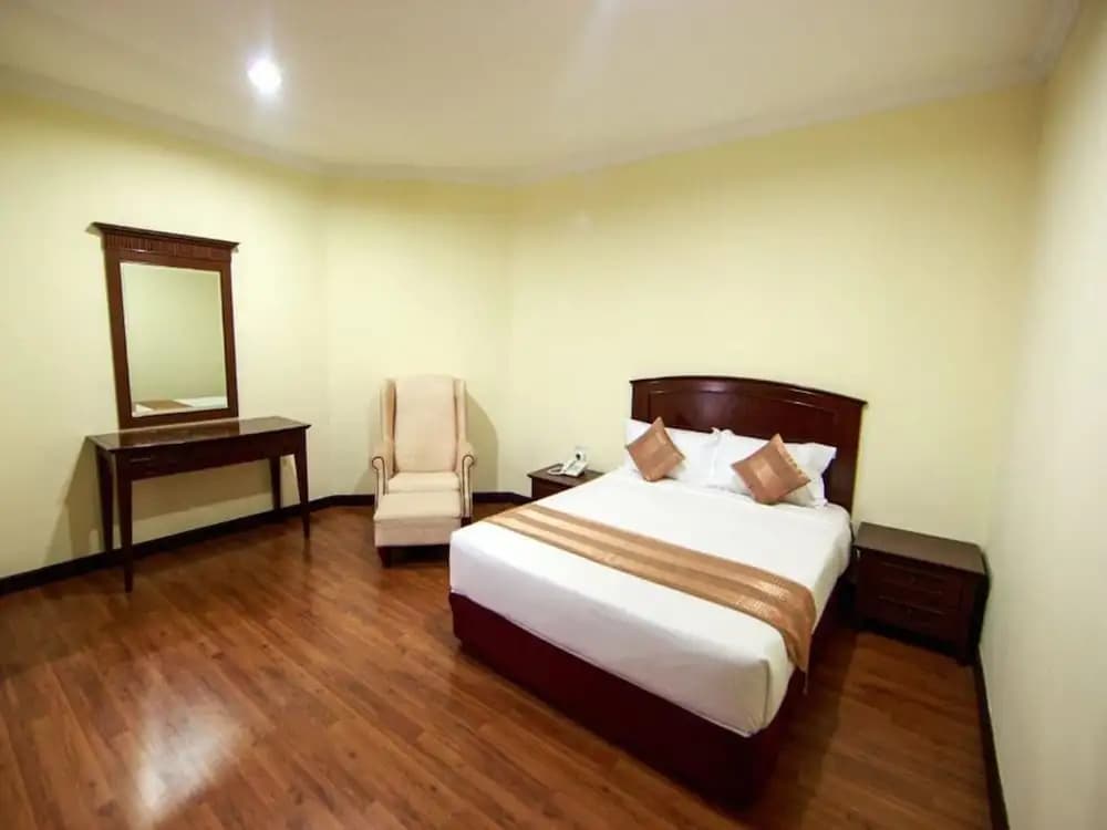 Beta Service Apartment - photo 4