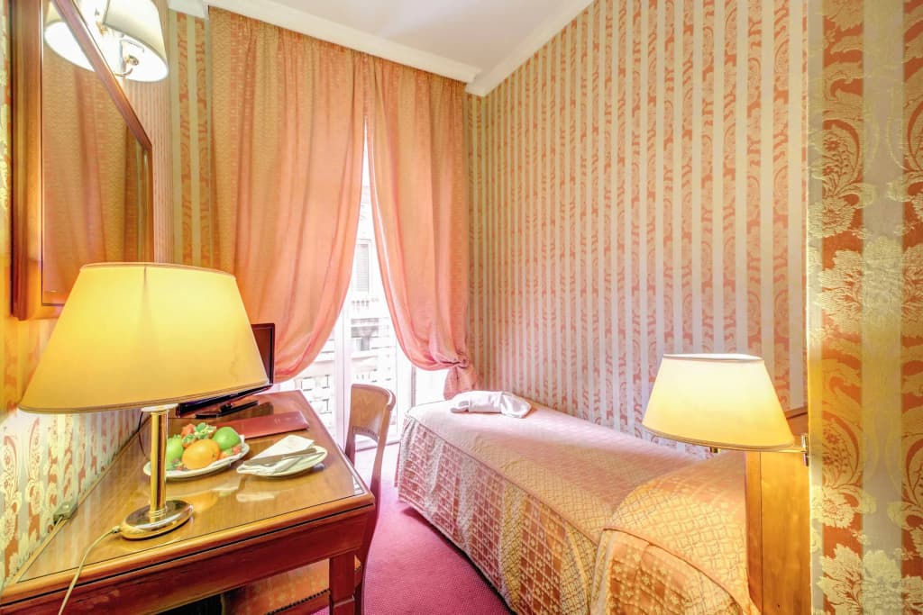 Hotel HI15 - photo 2