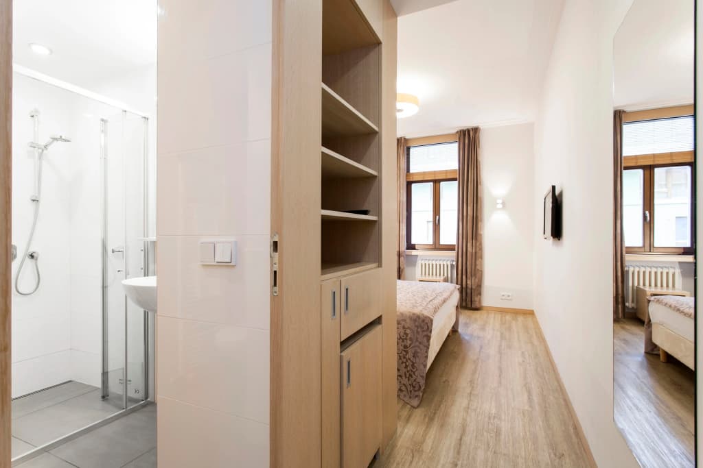 Hotel Carol - photo 4