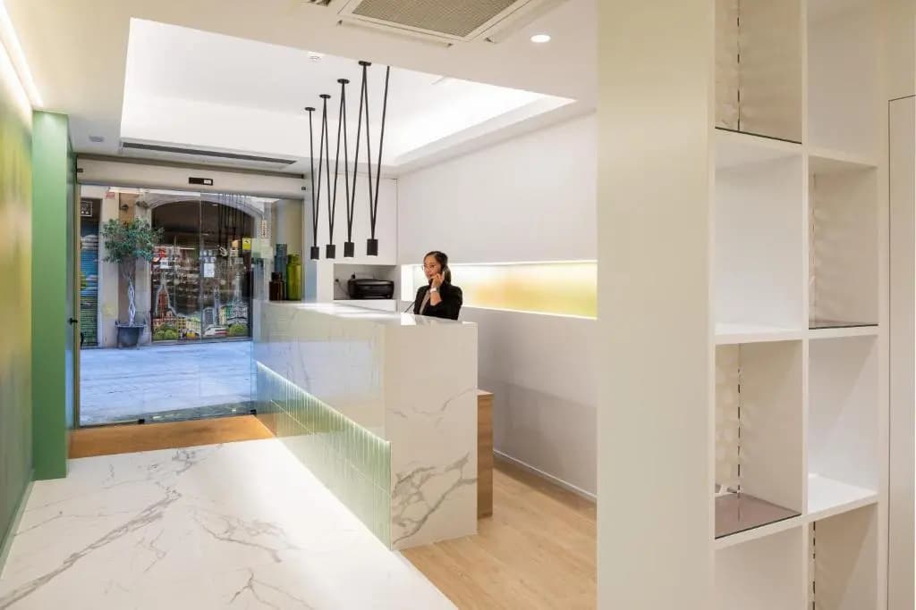 Hotel Catalunya - photo 15