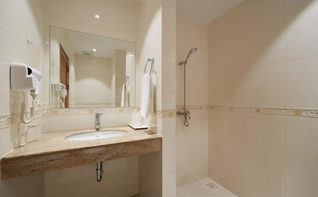 Surin Sabai Condo 2 - photo 9