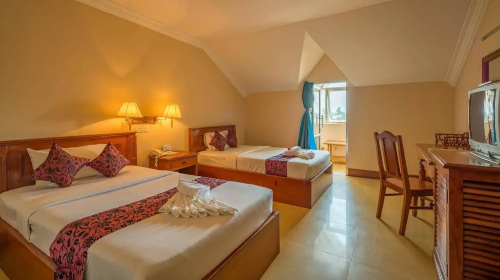 Sun Inns Hotel - photo 27