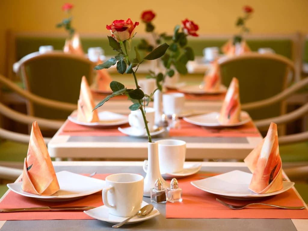 Melarose Feng Shui Hotel - photo 7