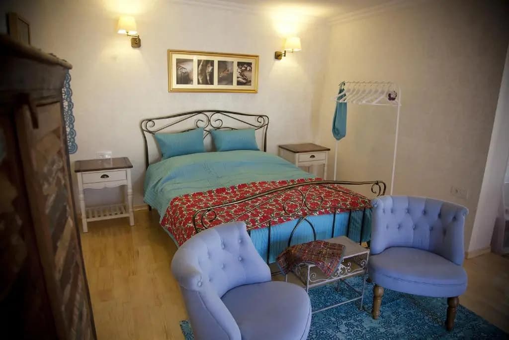Apartment in Old Tbilisi - photo 2