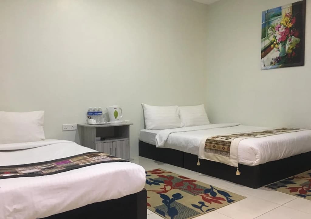 Milvus Hotel - photo 3