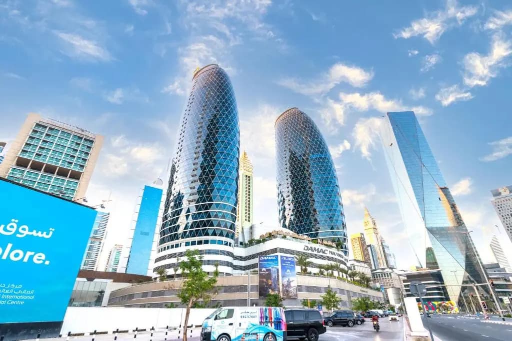 Key View - Park Towers - main photo