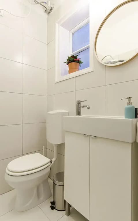 Sesame Apartments - photo 10