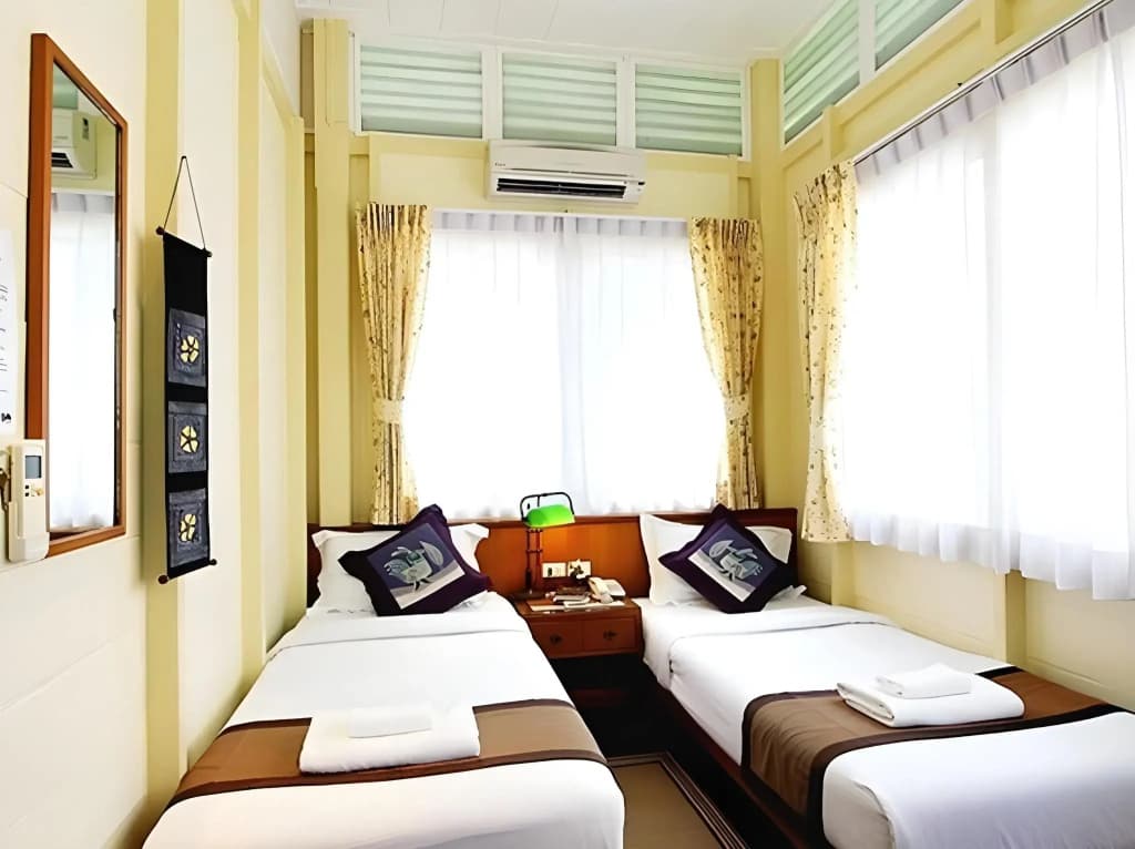 Baan Dinso Hostel - photo 5