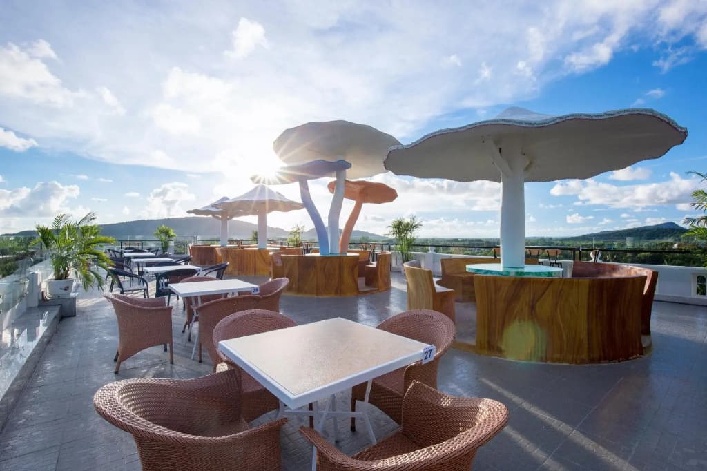 Nghi Lan Hotel - photo 16