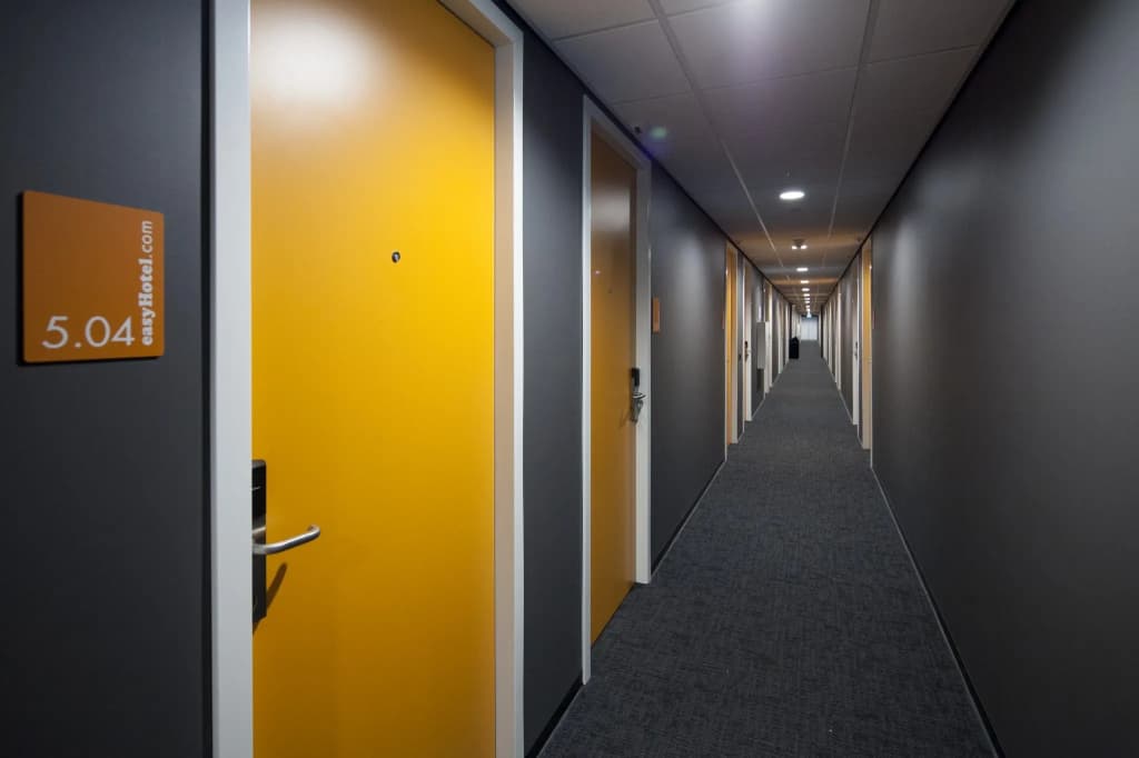 easyHotel Amsterdam Arena Boulevard - photo 12