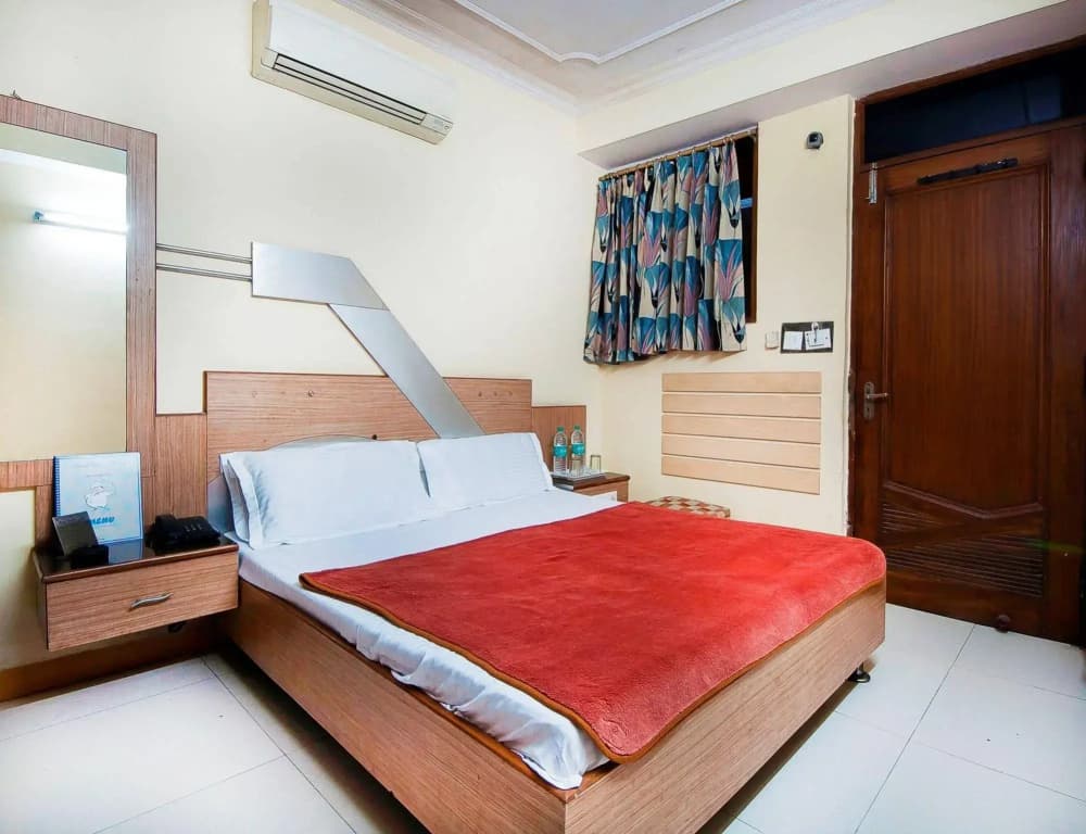 Hotel Tourist Lodge - photo 5