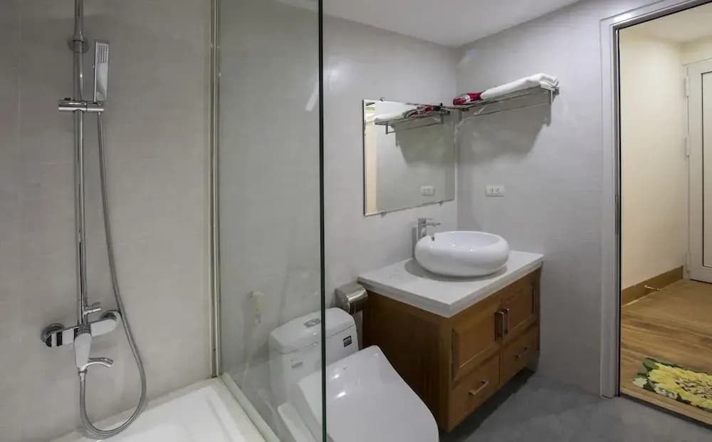 Lotus Building Apartment - photo 8