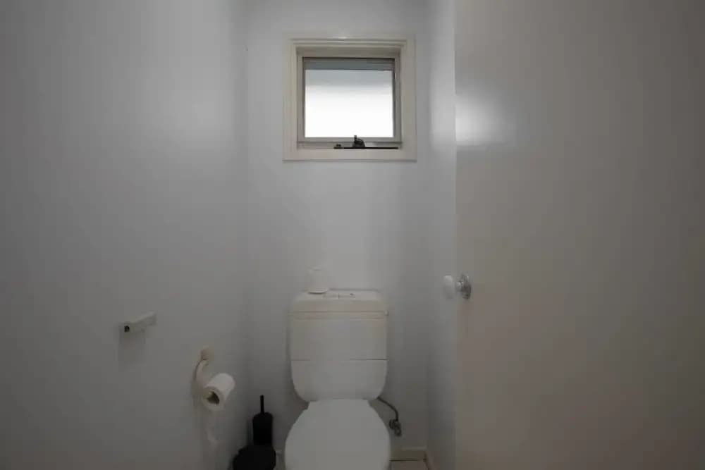 Comfy Beautiful House in Epping - photo 7