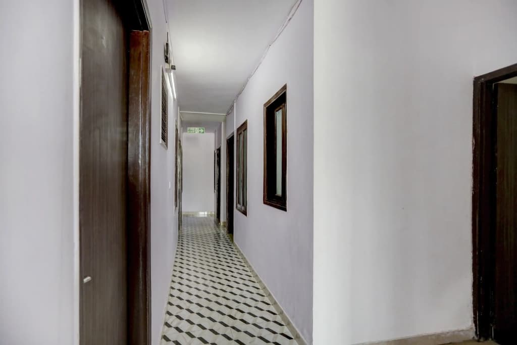 Hotel O Blissbourn - photo 2