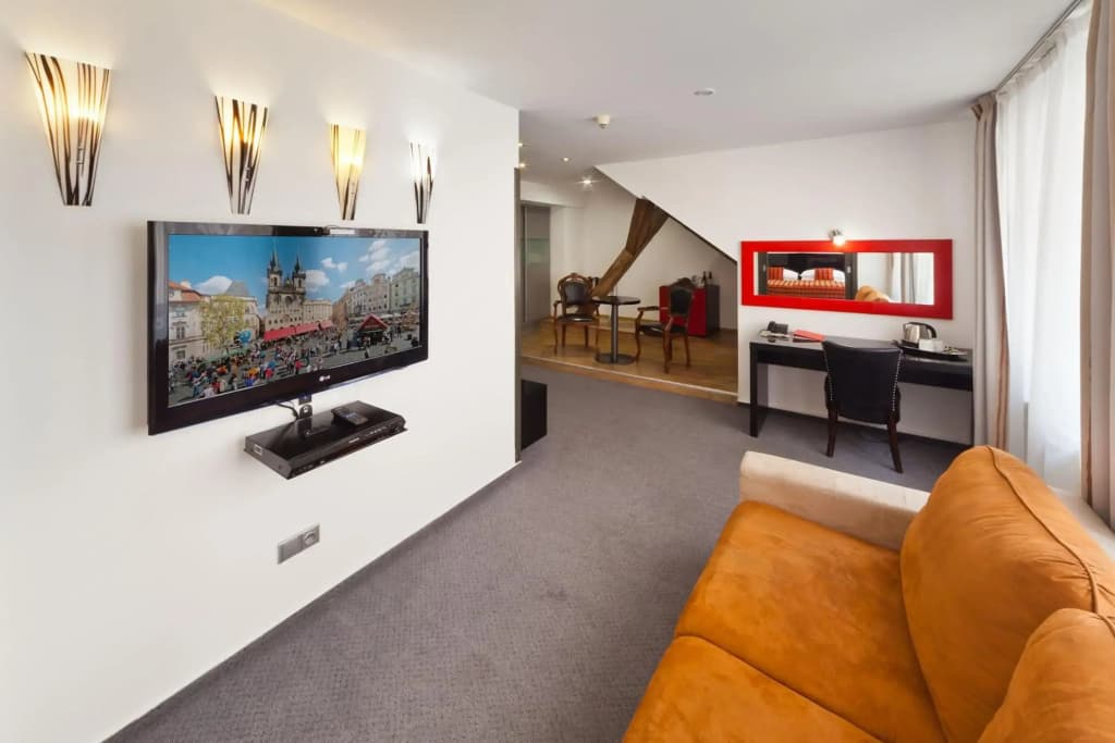 Hotel Prague Inn - photo 3