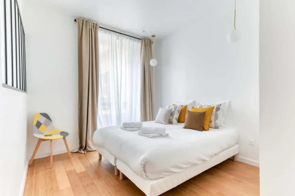 New Large Studio in the Heart of Paris 12 - photo 6