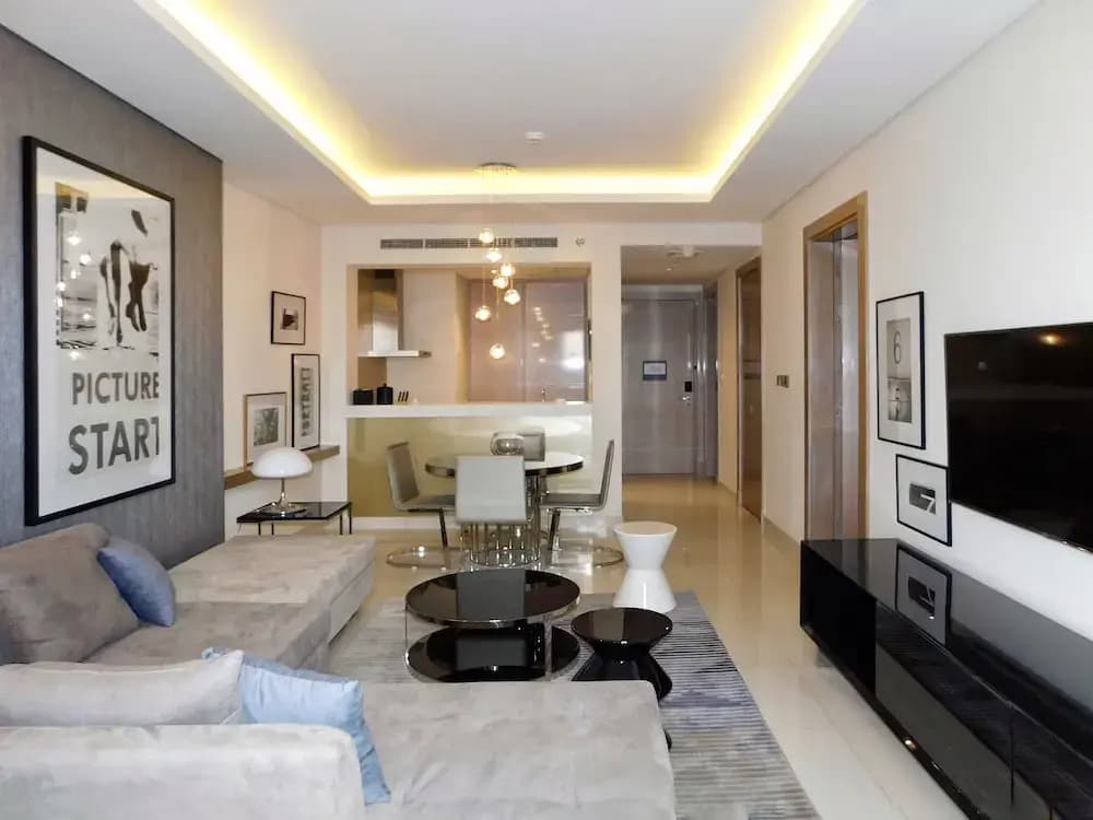 Luton Vacation Damac Paramount Tower - photo 3