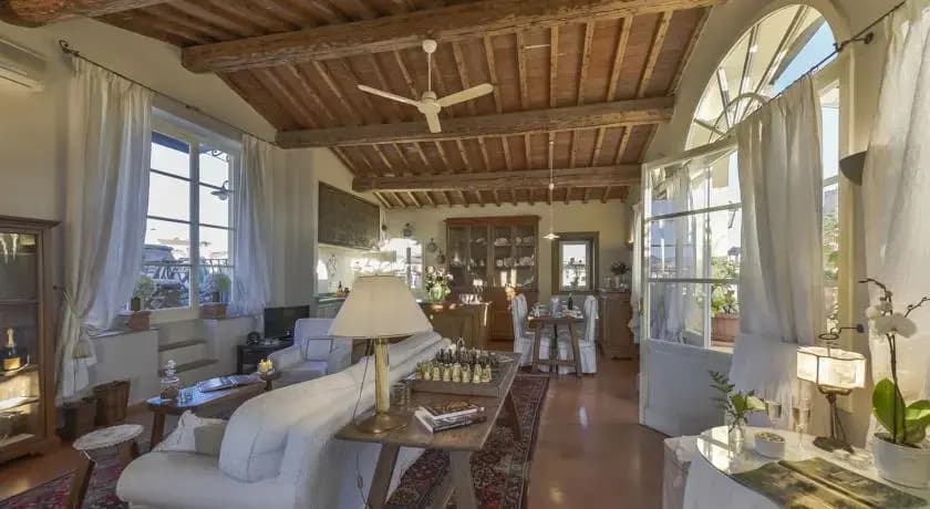 Visconti Halldis Apartment - photo 8