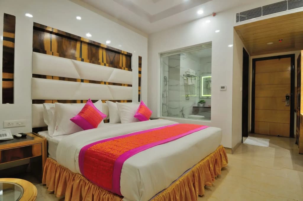 The Gold Regency - photo 5