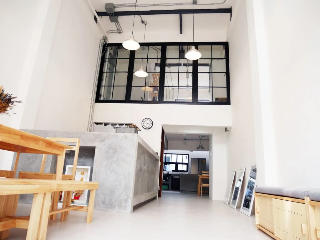 The Companion - Hostel - photo 15