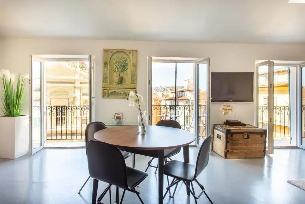 Ross 5- F2, Lumineux, Balcon, Loft, Clim, Vieux-Nice - photo 35