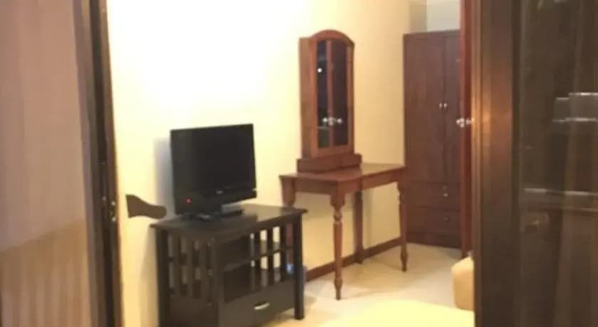 Traders Villa - photo 2