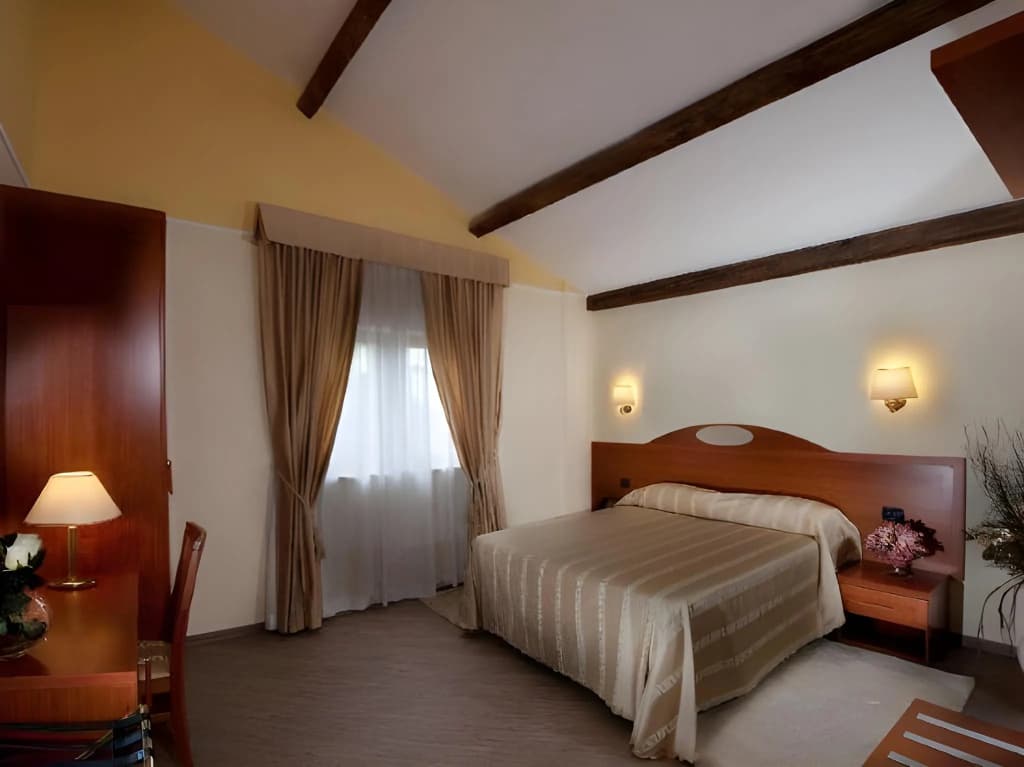 Hotel Roma Tiburtina - photo 24