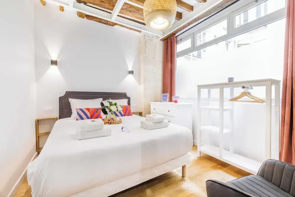Spacious Apartment - 2br/6p - Porte-saint-martin - photo 1