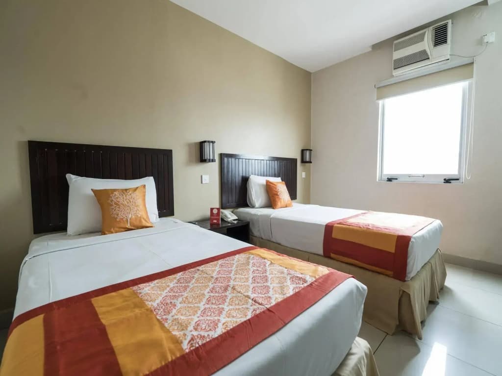 Family Hotel - photo 3