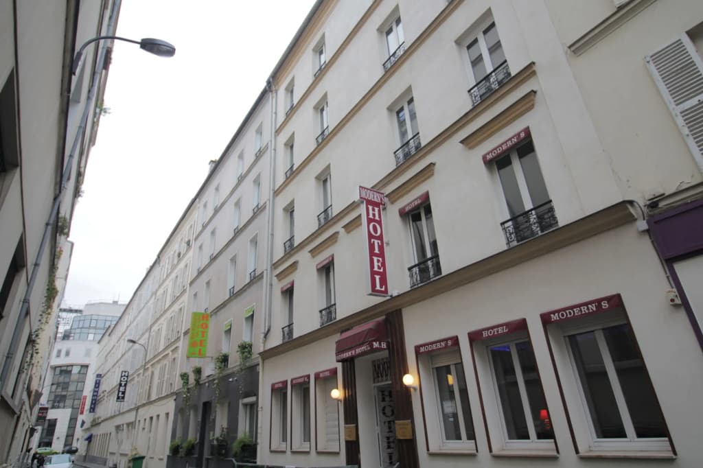 Modern's Hotel - photo 2