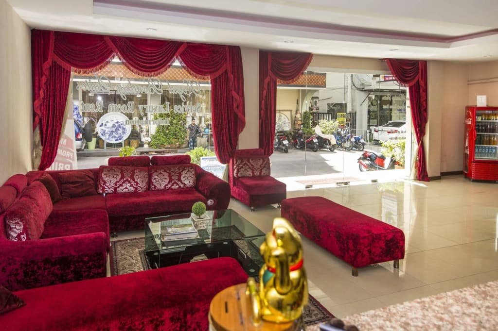 Royal Bombay Suites - photo 2