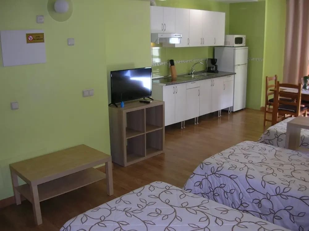 Apartamentos Barajas - photo 18