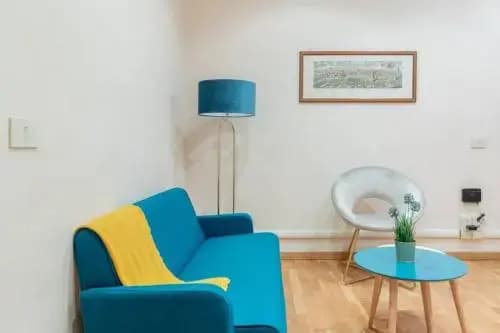 Iflat Spanish Steps Blue Apartment - photo 11