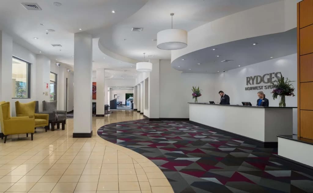 Visy Dior Hotel - main photo