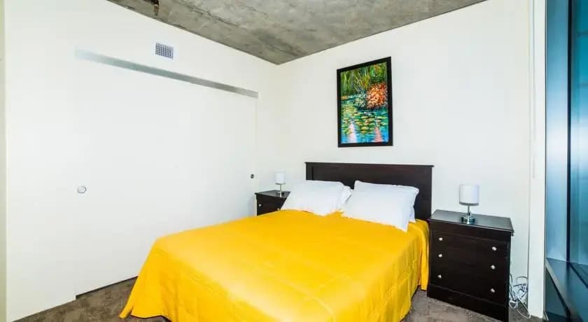 Hollywood Paloma Apartment - photo 3
