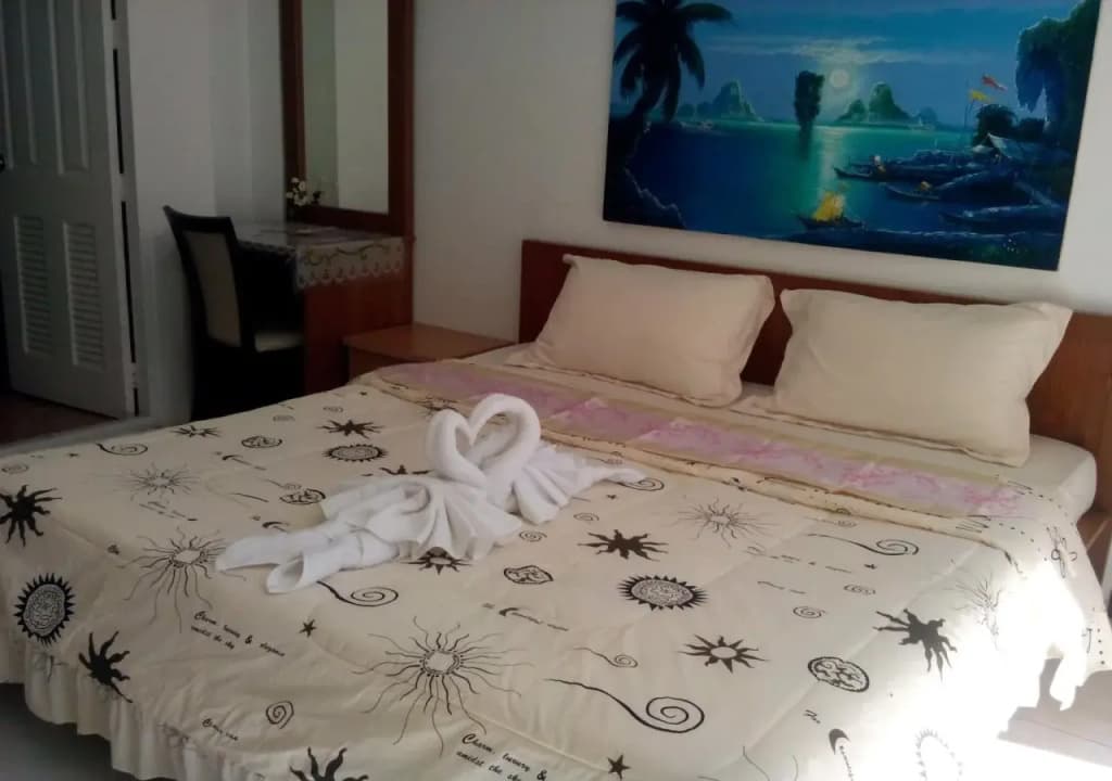 Sunshine Guesthouse - photo 5