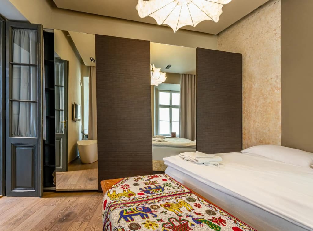 Mostecká Apartments - photo 3