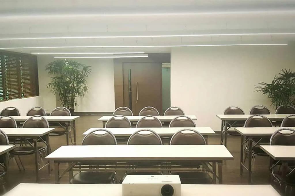BU Place Hotel - photo 23
