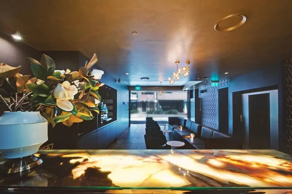 28 Hotel Sydney - photo 10