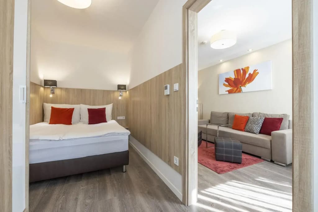 Silver Crown Hotel & Residence - photo 5