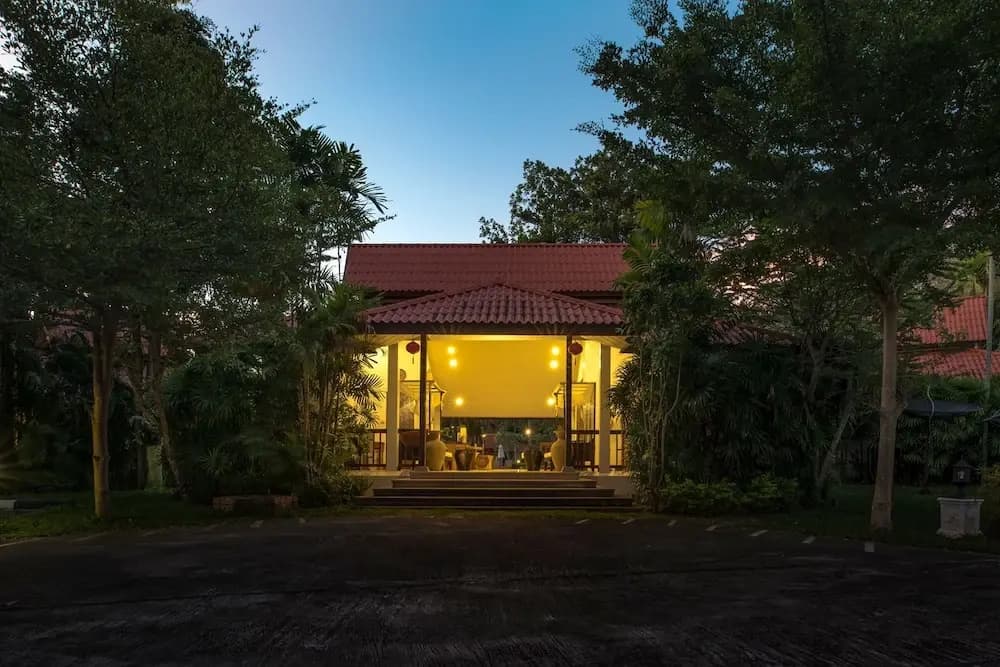 Dasein Chalong Bay Hotel - main photo