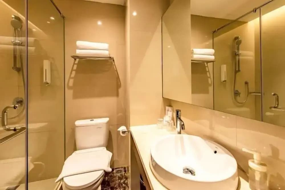Simple Hotel Jakarta Wahid Hasyim - photo 9