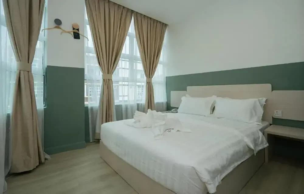All Are Welcome Lawas Boutique Hotel - photo 4