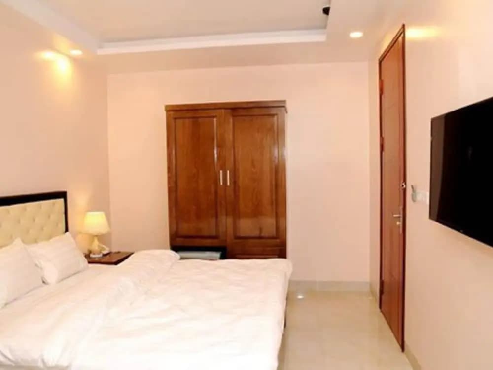 New World Hotel by OYO Rooms - photo 4