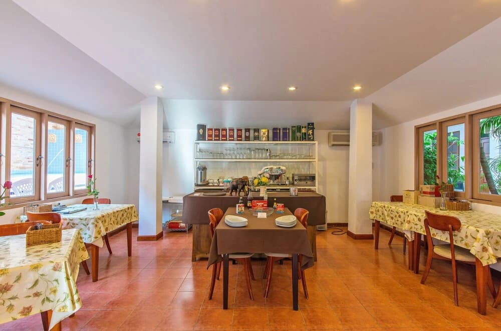 Panda Hotel（Patong Beach） - photo 14
