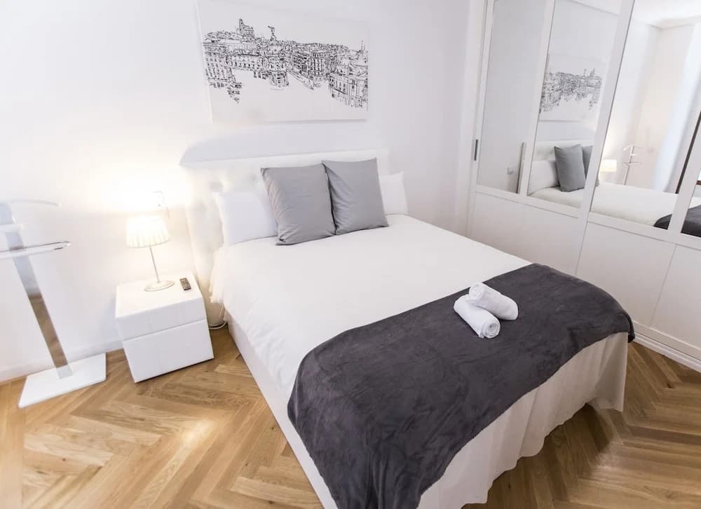 Forever Young Apartments Caballero - photo 3
